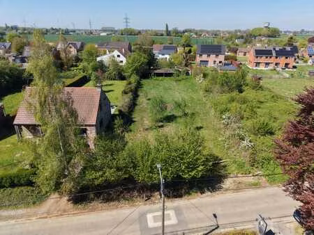 terrain à bâtir idéalement situé avec permis d’urbanisme