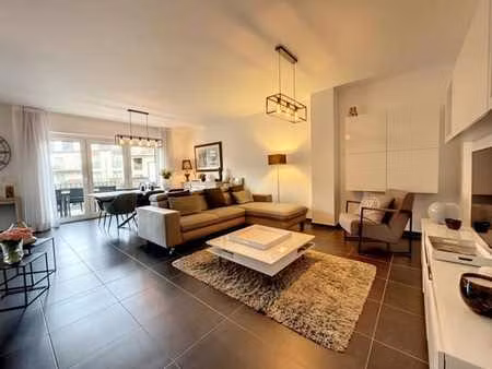 magnifique appartement 2 chambres avec terrasse et parking