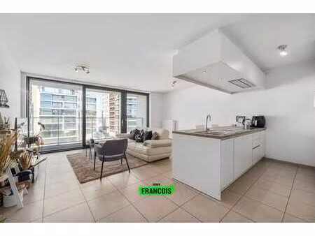 appartement élégant avec terrasses ensoleillées  idéalement…