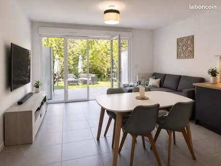 villa 3 pièces 55 m²