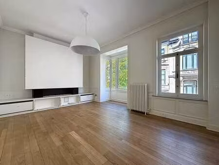 de crayer : splendide maison de maître 5 chambres rénovée