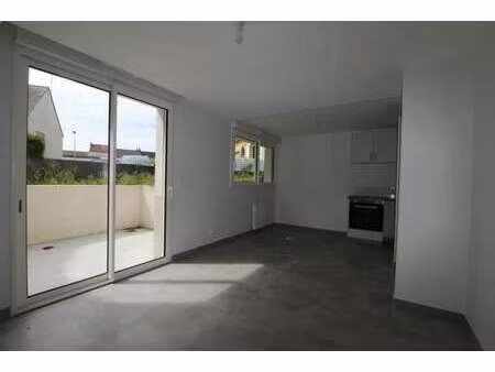 location appartement 2 pièces à lorient (56100) : à louer 2 pièces / 48m² lorient