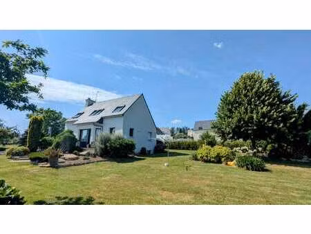 location maison à plomodiern (29550) : à louer / 110m² plomodiern