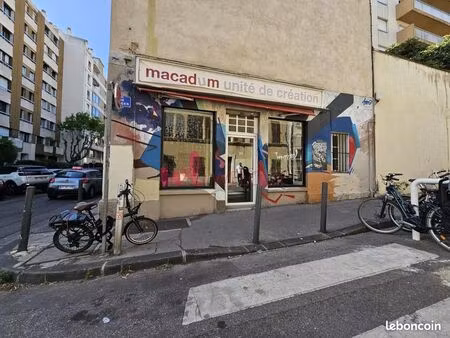 local bureaux 72 m²