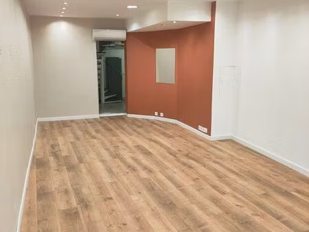 local commercial refait à neuf 45m² centre ville