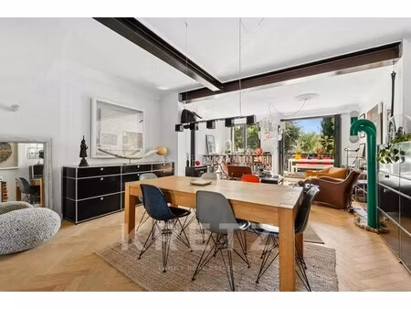 maison de luxe à vendre dans le quartier montretout