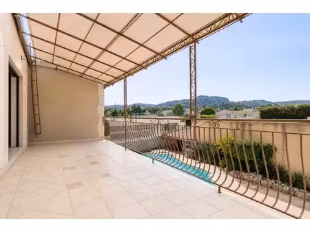 vente maison 7 pièces 238 m² à gignac-la-nerthe (13180)  649 000 €