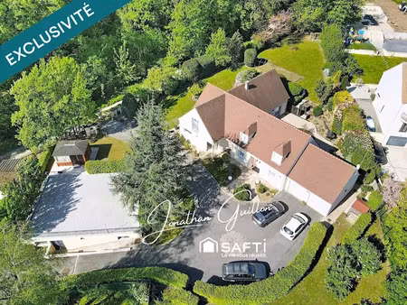 vente maison 7 pièces 296 m² à magny-le-hongre (77700)  895 500 €