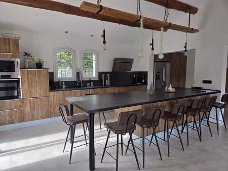 solliès-ville - maison rénovée avec vue dégagée  gaïa