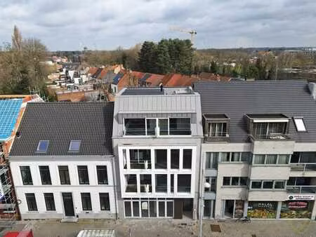 prachtige nieuwbouwresidentie met een luxueuze afwerkings...