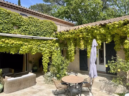 vente maison 10 pièces 282 m² à saint-paul-en-forêt (83440)  890 000 €