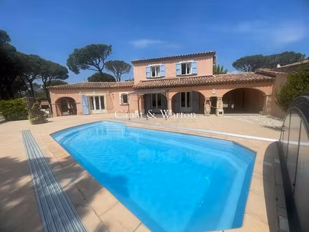 villa de luxe à vendre dans le quartier le dramont-agay-anthéor-le trayas