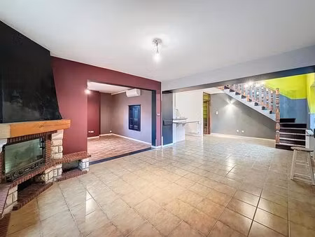 maison de 155 m²  6 pièces à saint-pancré