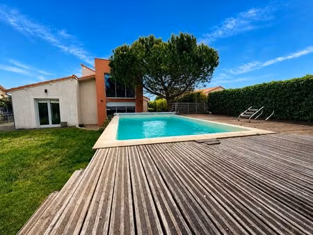 maison familiale avec piscine