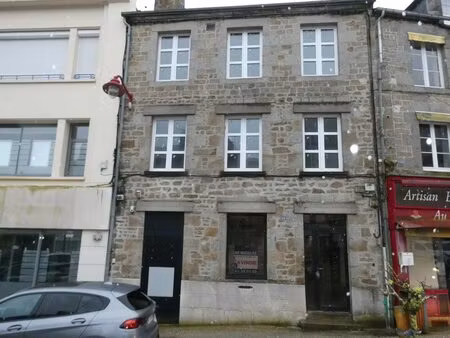 immeuble avec potentiel à ferté-macé