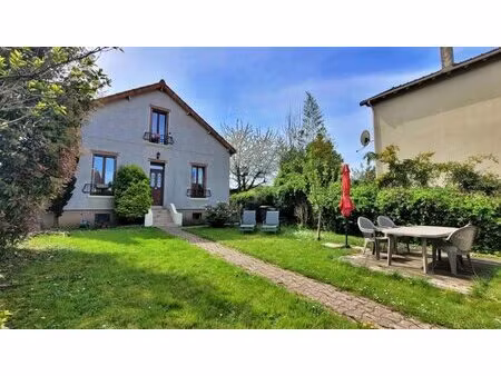 maison de charme avec jardin à morangis