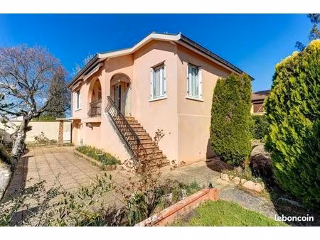 maison 4 pièces 153 m²