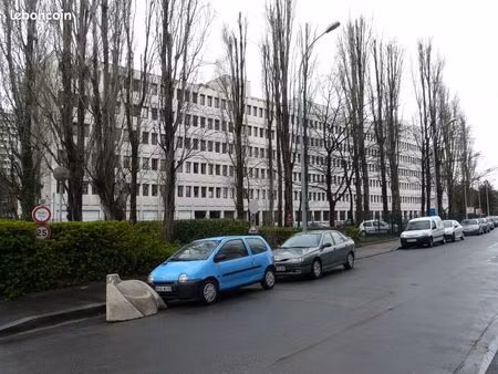 bureaux 221m²