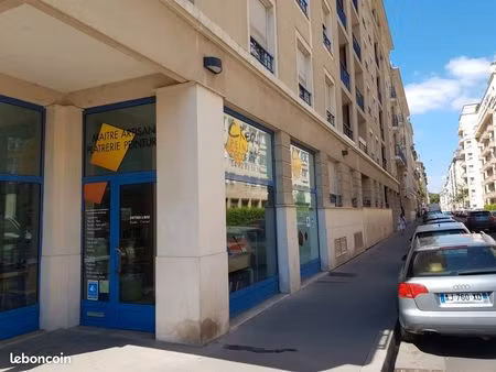 local commercial lyon 6ème