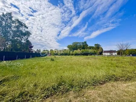 terrain constructible viabilisé à vendre