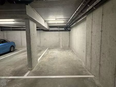 garage à louer à veurne € 80 (lnv9l) - vlaemynck veurne | zimmo