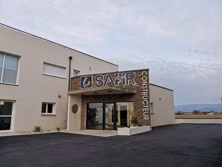 terrain constructible viabilisé à vendre