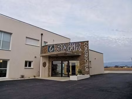 terrain constructible viabilisé à vendre