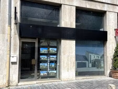 local commercial à louer