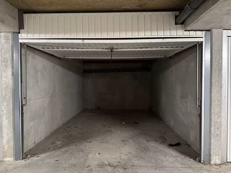 parking à louer