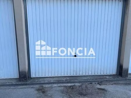parking à louer