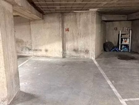 parking à louer