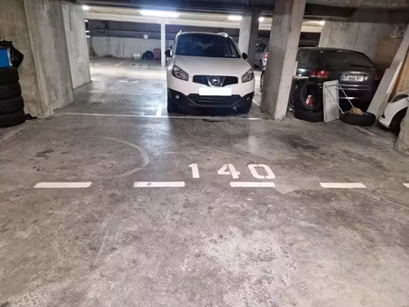 vente garage 1 m² annemasse (74100)