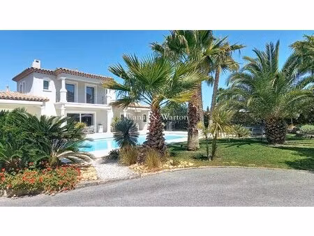 villa recente dans domaine ferme