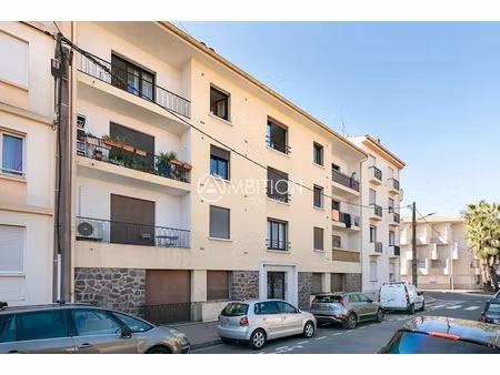 vente appartement 2 pièces 60 m² à frejus (83600)  200 000 €