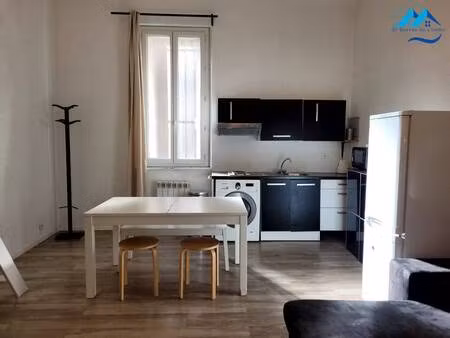 au bureau de l'immo