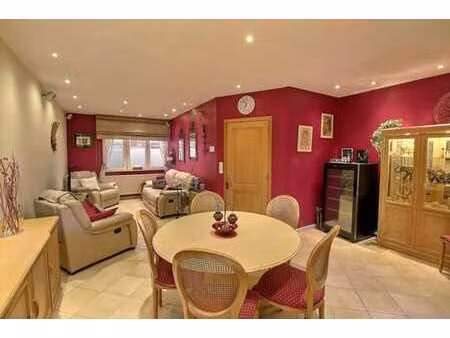 a voir ! peb c- 4 chbres - 2 sdb - caves - jardin - elec.ok