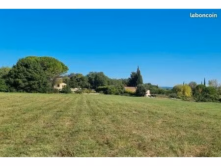 terrain 602 m² chamaret