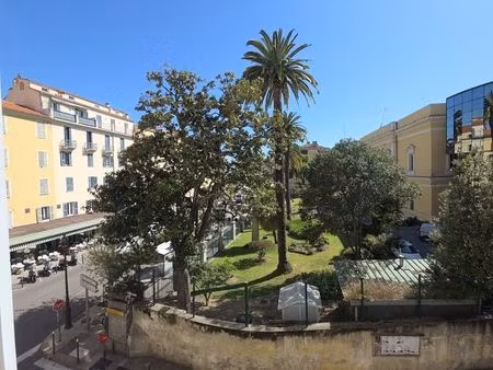 f4 cours napoléon