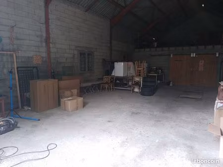 stockage véhicule/caravane/ou autre