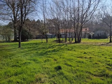 terrain 962 m2 à salaunes