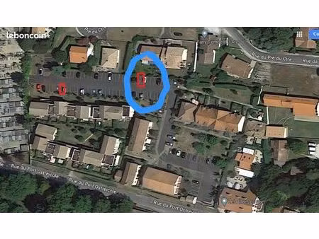 place de parking à louer