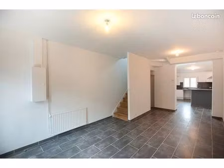 jolie amiénoise 78 m2 tbe exposée sud (prox licorne)