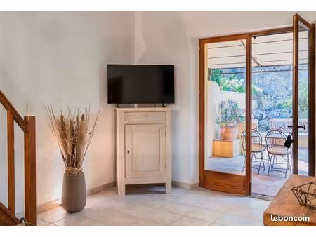 location appartement – 38 m² meublés dans un domaine privé au plan-de-la-tour