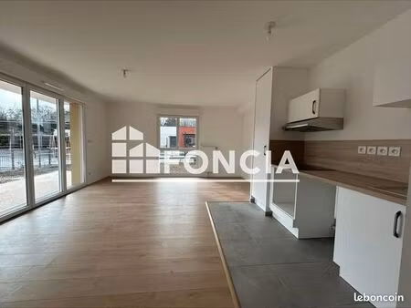 appartement 3 pièces 64 m²