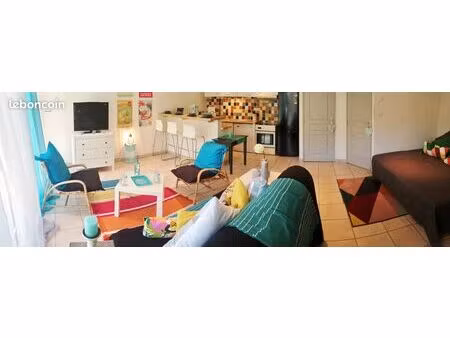 studio bord de lac