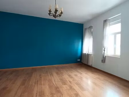 appartement 3 pièces 77 m²