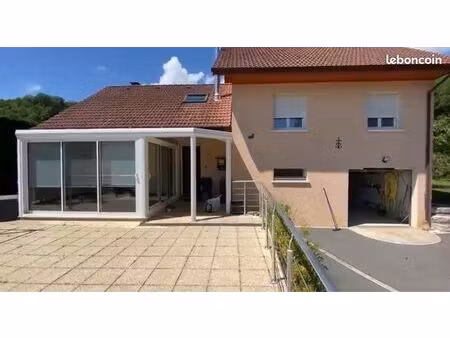 ? maison t6 meublée avec piscine – 135 m² – cadre exceptionnel