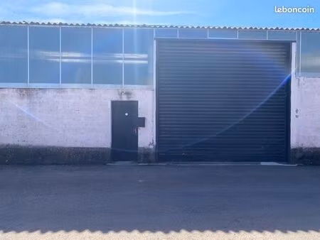 loue local 100 m2
