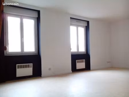 t4 en duplex à la ricamarie