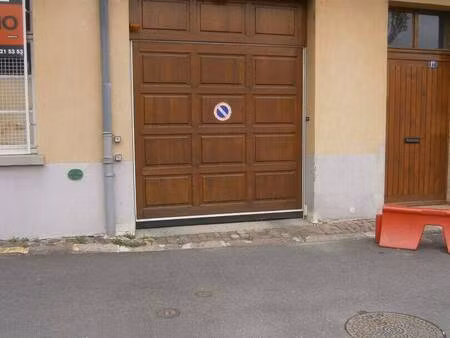 parking à louer